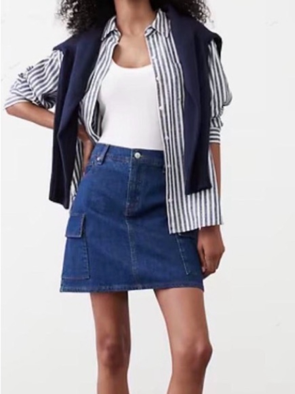 Banana Republic Blue & White striped linen button down blouse - Picture 4 of 8